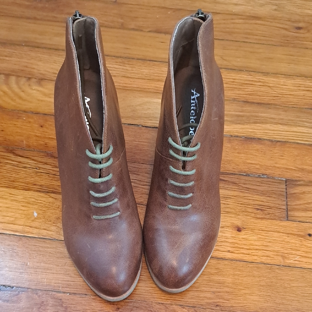 Leather Booties 9/5